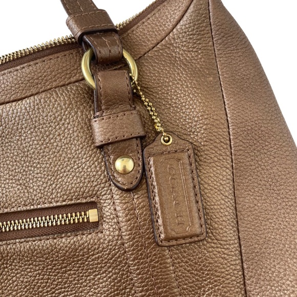 Coach Bag in Bronze Leather - Picture 8 of 9